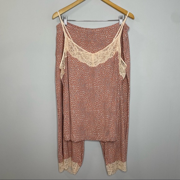 Soma Cool Nights Lace Trim Crop Pajama Set - Picture 2 of 13